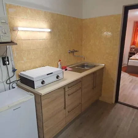 In 18542 Apartment