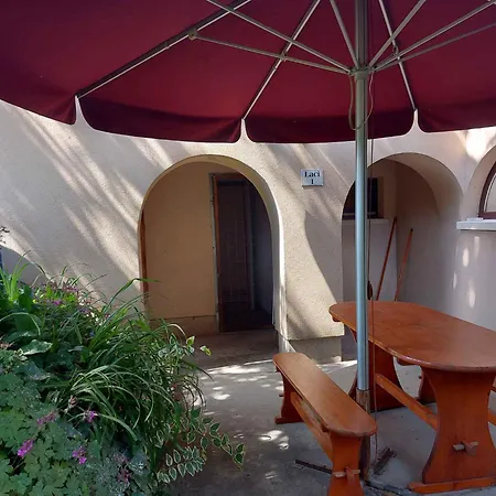 In 18542 Apartment