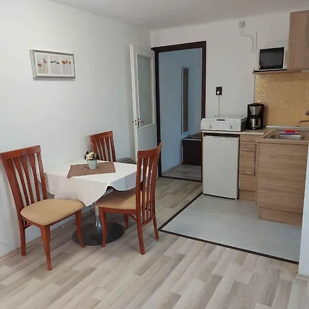 Apartman In 18542 Balatonföldvár