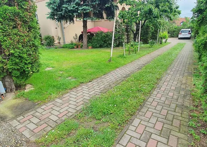 In 18542 Apartment *